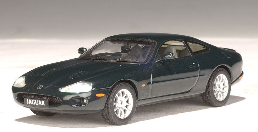 AutoArt 1/43 Jacquar XKR Coupe Green